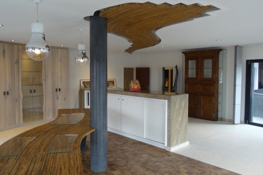 667 10 Industriel Kehlen R2